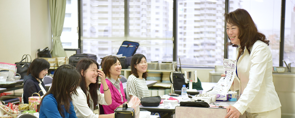 メイクレッスンの様子